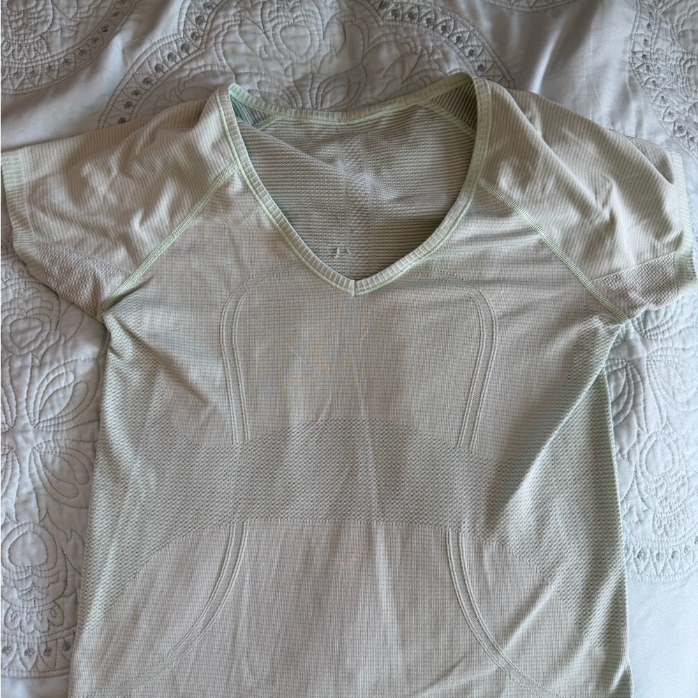 Lululemon Light Mint Green Athletic V-Neck Tee